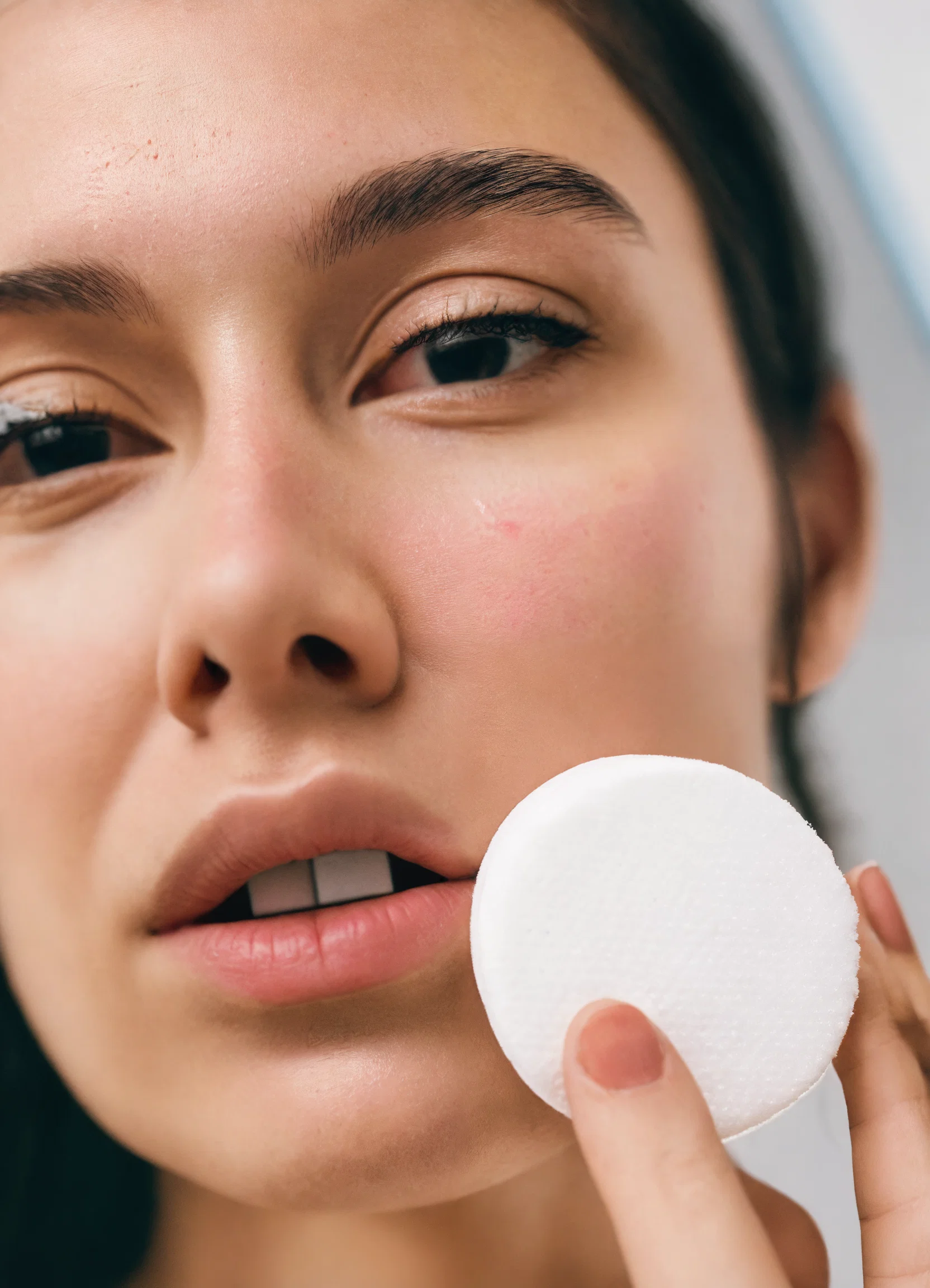 Gentle and Effective: 5 Great Micellar Waters for Removing Foundation, Lipstick, and Mascara